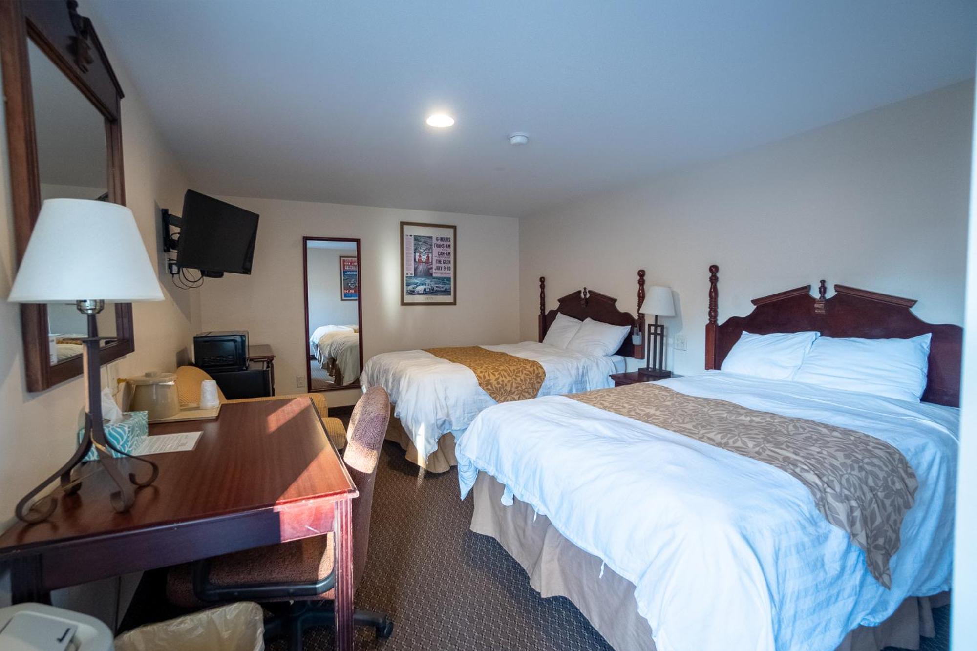 Watkins Motel วัตกินส์เกลน ภายนอก รูปภาพ
